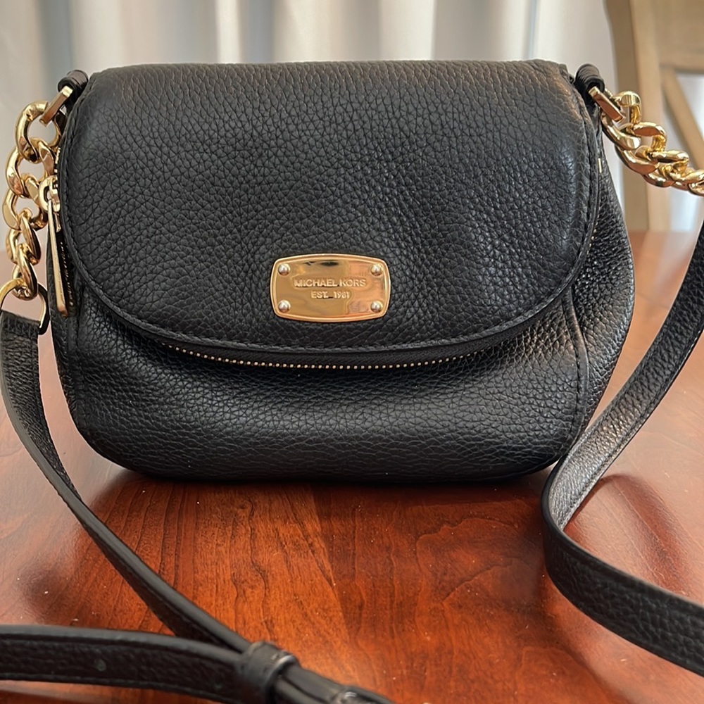 Michael Kors black pebble leather Crossbody Bag in EUC